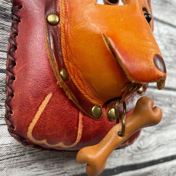 Handmade Leather 3D Dog Coin Purse - Picture 7 of 7